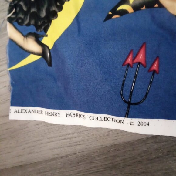 "Alexander Henry Fabrics Collection, Bewitched, Halloween Piece Of Material - Picture 2 of 7